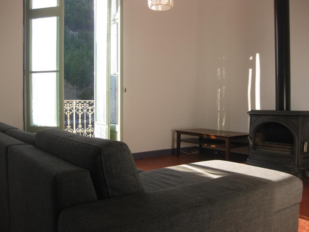 Les Deux Pentes Apartment Sausses Bagian luar foto