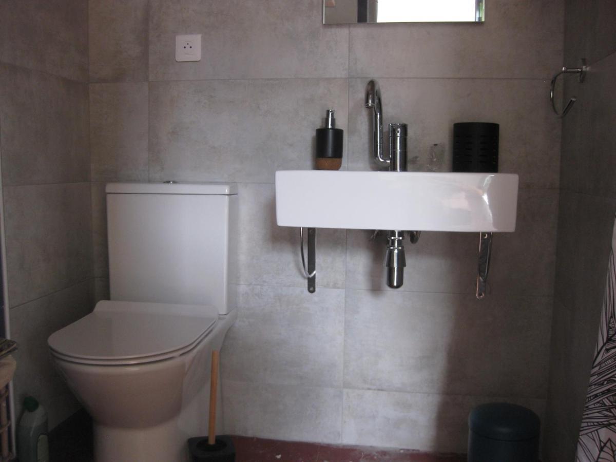 Les Deux Pentes Apartment Sausses Bagian luar foto