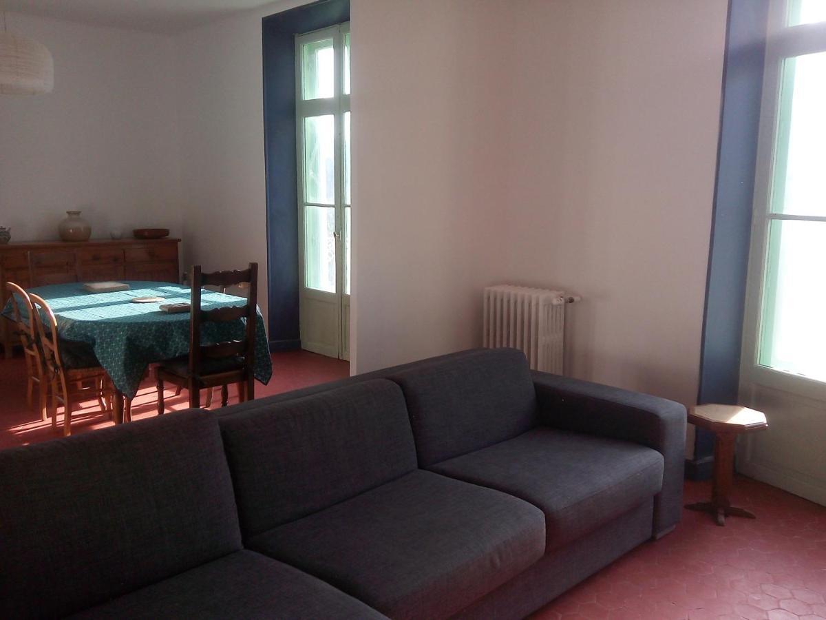 Les Deux Pentes Apartment Sausses Bagian luar foto